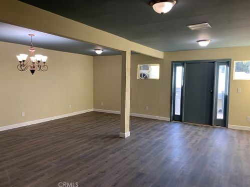 306 7th St, San Jacinto CA  92583-4710 exterior