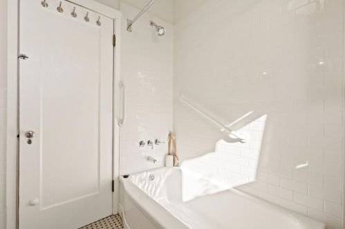 210 Eucalyptus Ave, South San Francisco CA  94080-2455 exterior