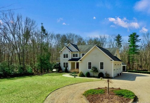 56 Town Woods Rd, Lyme, CT 06371-1142