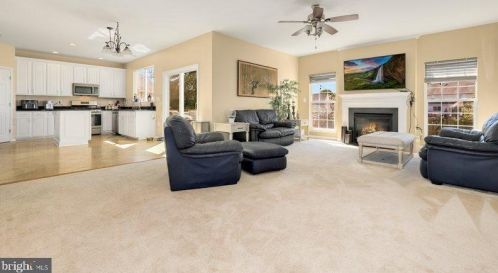 117 Alpine Dr, Leesburg VA  20175-6126 exterior