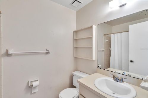 778 Spicewood Dr, Lakeland FL 33801-7513 exterior