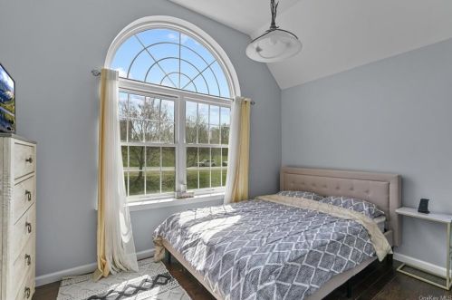 104 Dejong Ct, Montgomery NY  12549-1874 exterior