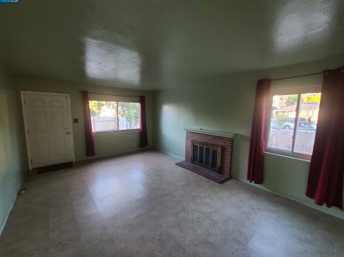 6178 Bernhard Ave, Richmond CA  94805-1236 exterior