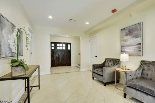 83 Montrose Ave, Fanwood NJ  07023-1111 exterior