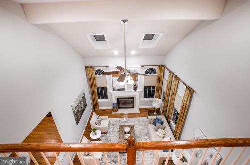 5318 Jacobs Creek Pl, Haymarket VA  20169-6150 exterior