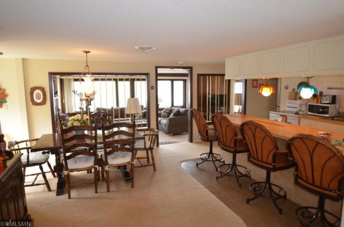 1035 Hamilton St, Saint Croix Falls, WI 54024-9209