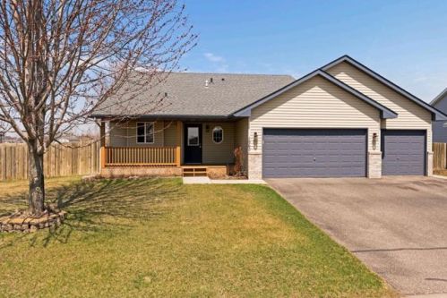 1960 Joes Lake Rd, Spectacle Lake, MN 55008-8067