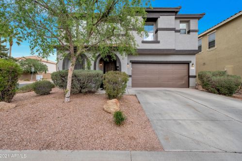 2673 Sailors Way, Gilbert, AZ 85295-7117
