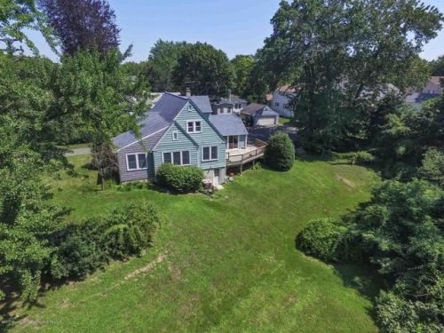 2 Wickapecko Dr, Tinton Falls, NJ 07712-4280
