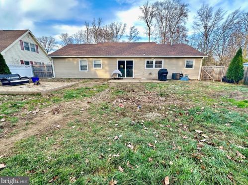 27 Emerald Ln, Willingboro NJ  08046-2255 exterior