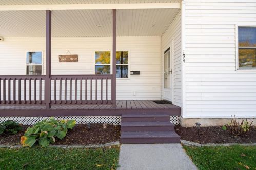 194 6th St, Fond Du Lac, WI 54935-5174