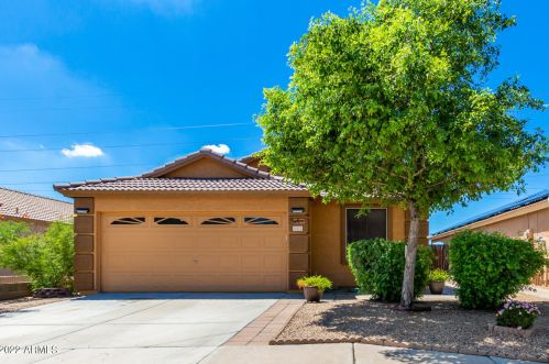16428 114th Dr, Sun City, AZ 85378-9352