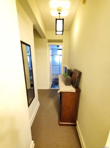 41-12 41st St, Long Island City NY  11104-1025 exterior