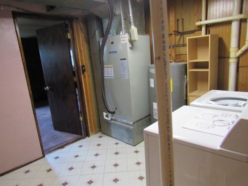 1379 Stone Dr, New Haven OH  45030-2029 exterior