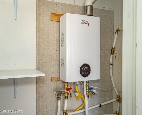 222 Cactus Loop, Green Valley AZ 85614-3113 exterior