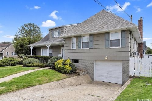 935 Midway, Woodsburgh, NY 11598-1526