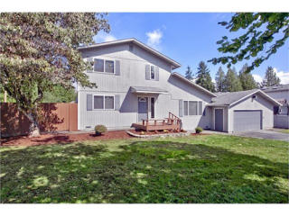 227 105th St, Everett, WA 98204-3927