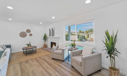 7166 Bobhird Dr, San Diego, CA 92119-1404
