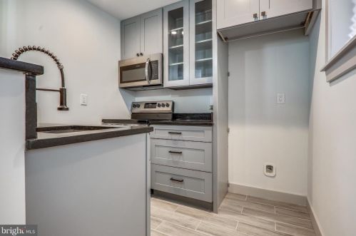 3200 Nash Pl, Washington DC 20019-2952 exterior