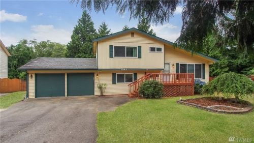 7945 Double Hitch Ct, Bremerton, WA 98311-3872