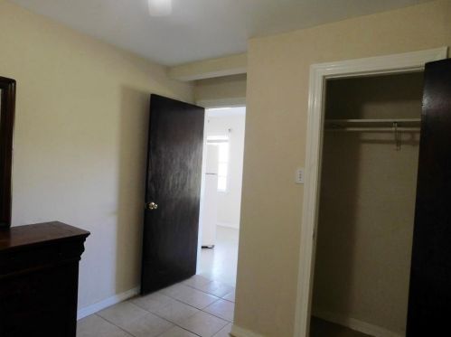 37551 Meadowview Dr, Hempstead, TX 77445-8240