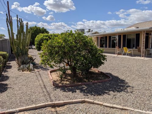 11673 Desert Hl Dr, Sun City AZ 85379-1109 exterior