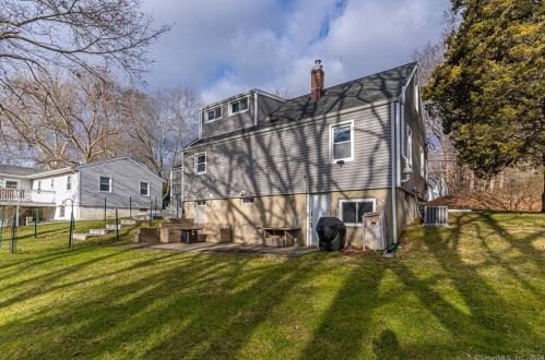 242 Plains Rd, Milford CT  06461-2422 exterior