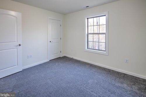 111 Mourning Dove Ln, Dover DE  19901-9322 exterior