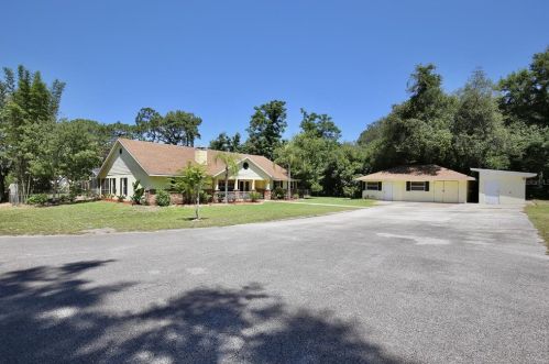 814 Thompson Rd, Apopka, FL 32712-3022