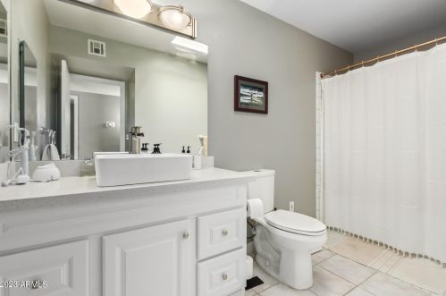 5029 Laurel Ln, Scottsdale AZ  85254-4642 exterior