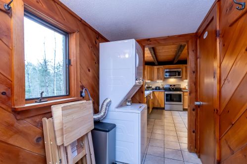 42 Sugar Run, Ellsworth NH  03285-6852 exterior