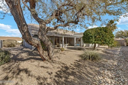 14659 Buttonwood Dr, Sun City AZ 85375-5748 exterior