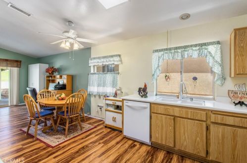 40804 Caballero Dr, Beaumont CA  92223-5590 exterior