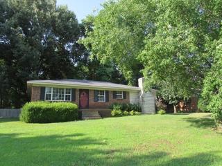 920 Flicker Dr, Dyersburg, TN 38024-2962