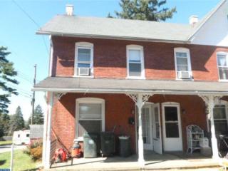 8 Bridge St, Parkesburg, PA 19365-1214