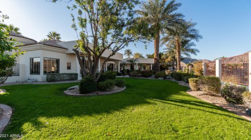 15645 7 St, Phoenix AZ 85014-4142 exterior