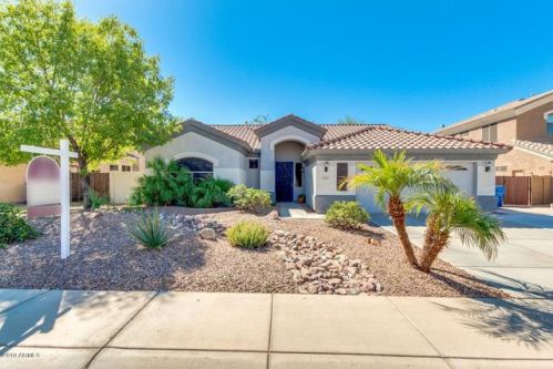 253 Leah Ave, Gilbert AZ  85233-2140 exterior
