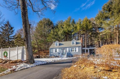 176 Andover Rd, Billerica MA 01821-1953 exterior