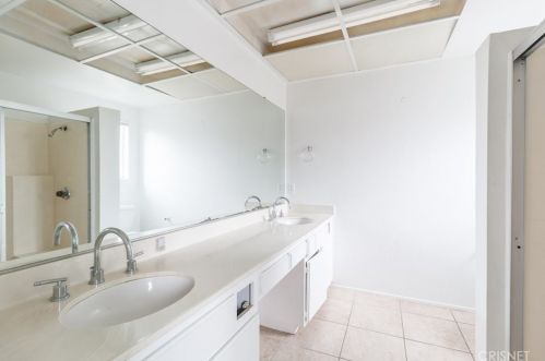 44920 Calston Ave, Lancaster CA  93535-1105 exterior