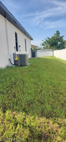 2923 21 St, Lehigh Acres FL exterior