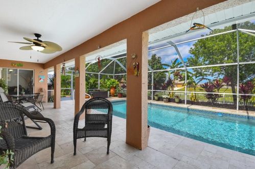 1212 14th Ave, Cape Coral, FL 33909-1509