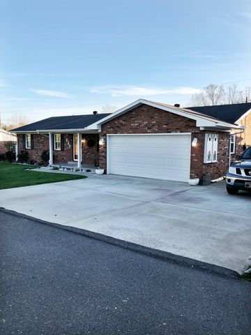 230 Terrace Ct, Russell, KY 41169-1556