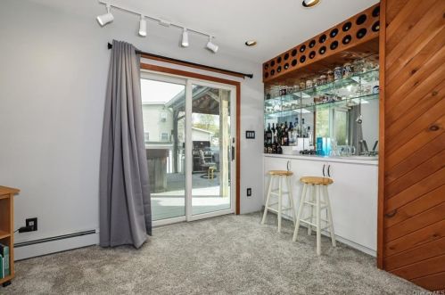 222 Orchard Rd, Mahopac NY  10541-1133 exterior