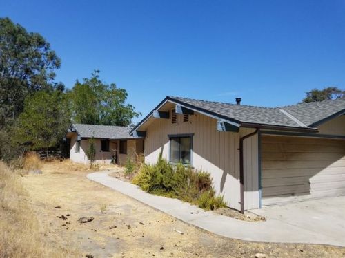 28668 Nancy Rd, Tollhouse, CA 93667-9515