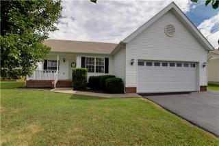 1624 Baucom Dr, Columbia, TN 38401-5470