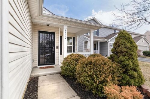 2160 Balais Ct, Darbydale, OH 43123-1394