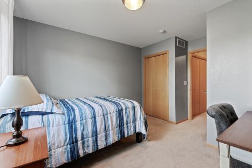 641 19th Pl, Spectacle Lake MN  55008-9324 exterior