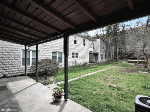 12 2 St, Lemoyne PA  17043-1002 exterior