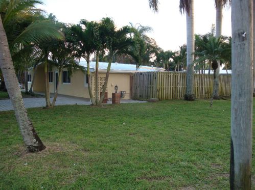 329 Glen Arbor Ter, Boynton Beach, FL 33426-3522