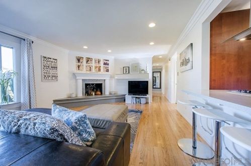 9204 Virginian Ln, La Mesa, CA 91941-4135